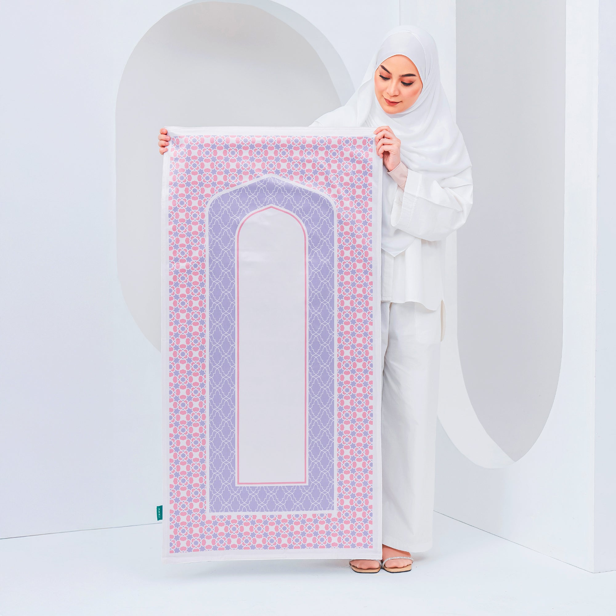 Sakeena Sajada Moroccan