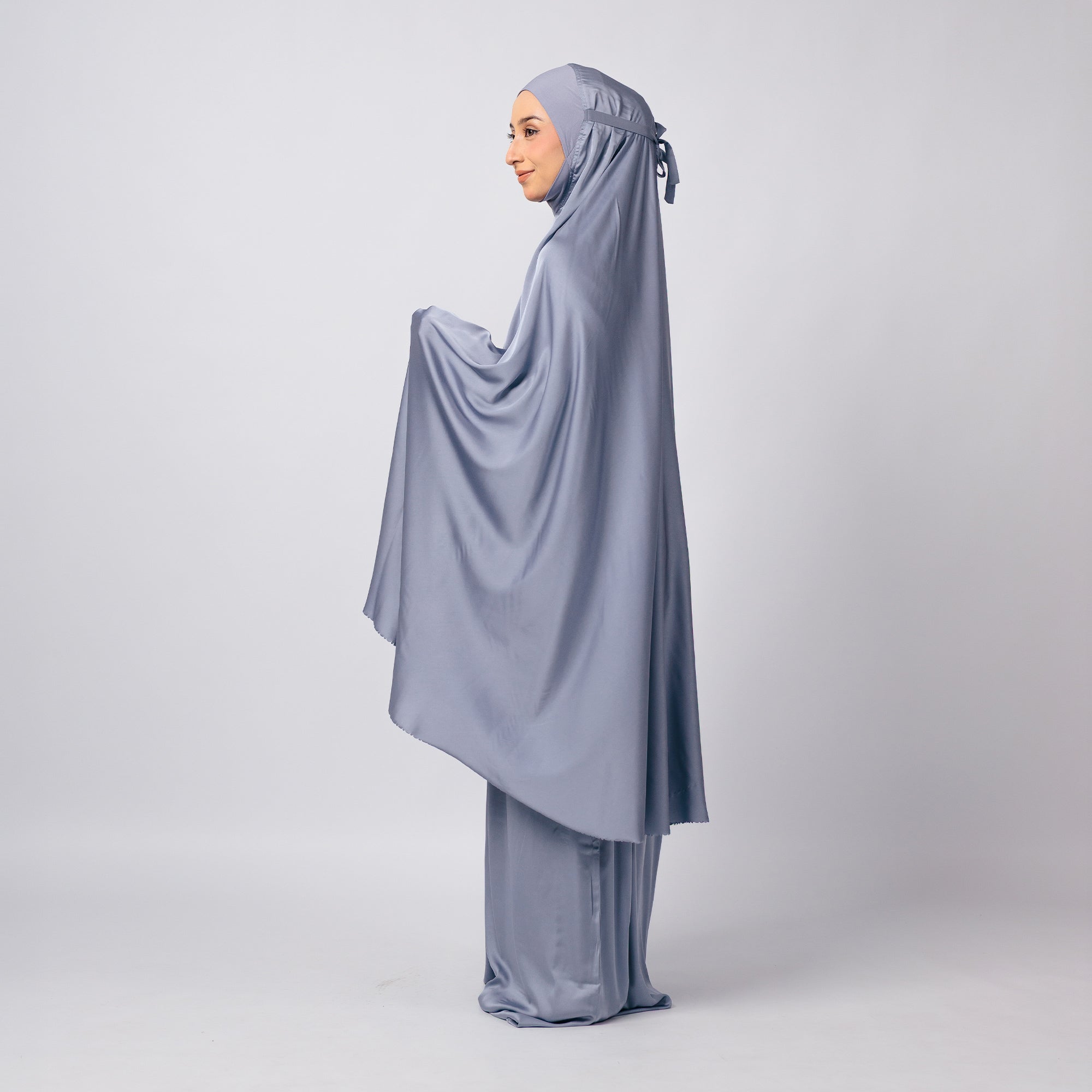 Naura Telekung Satin