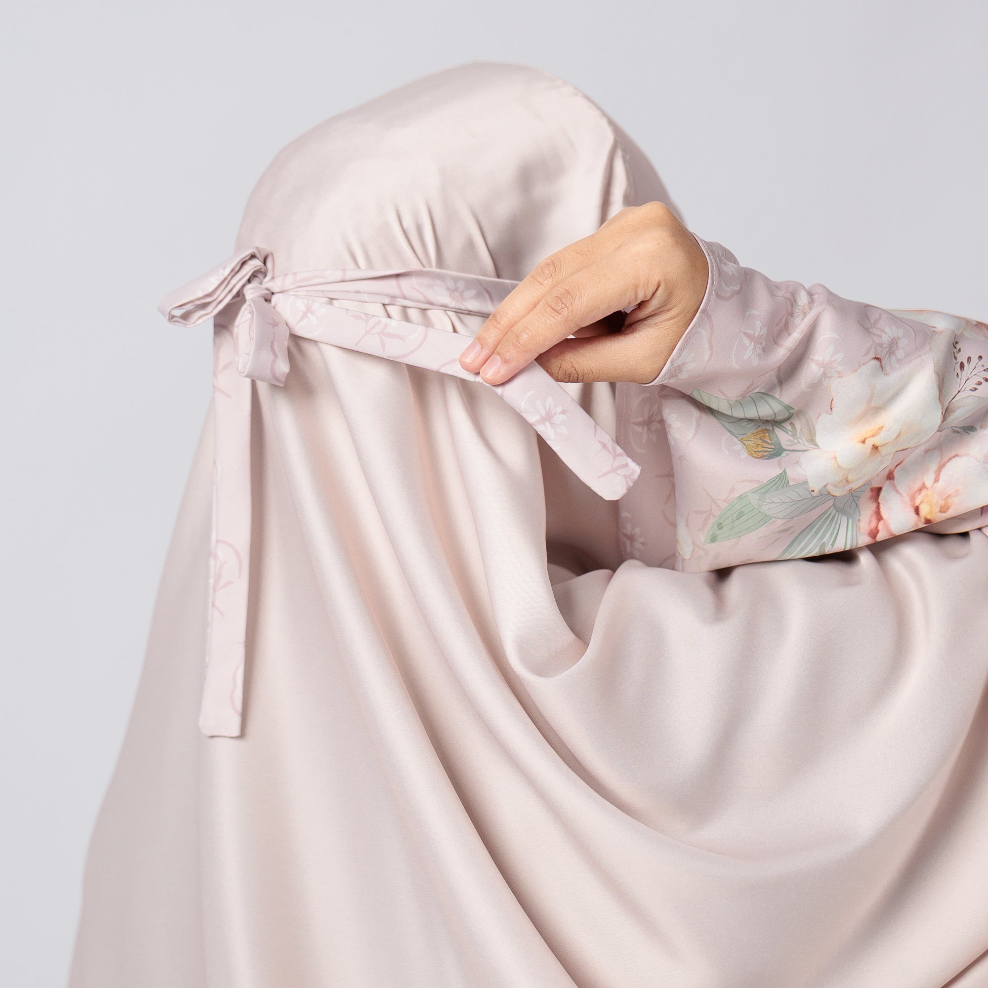 As-Is Travel Telekung (Printed) with Travel Sajada