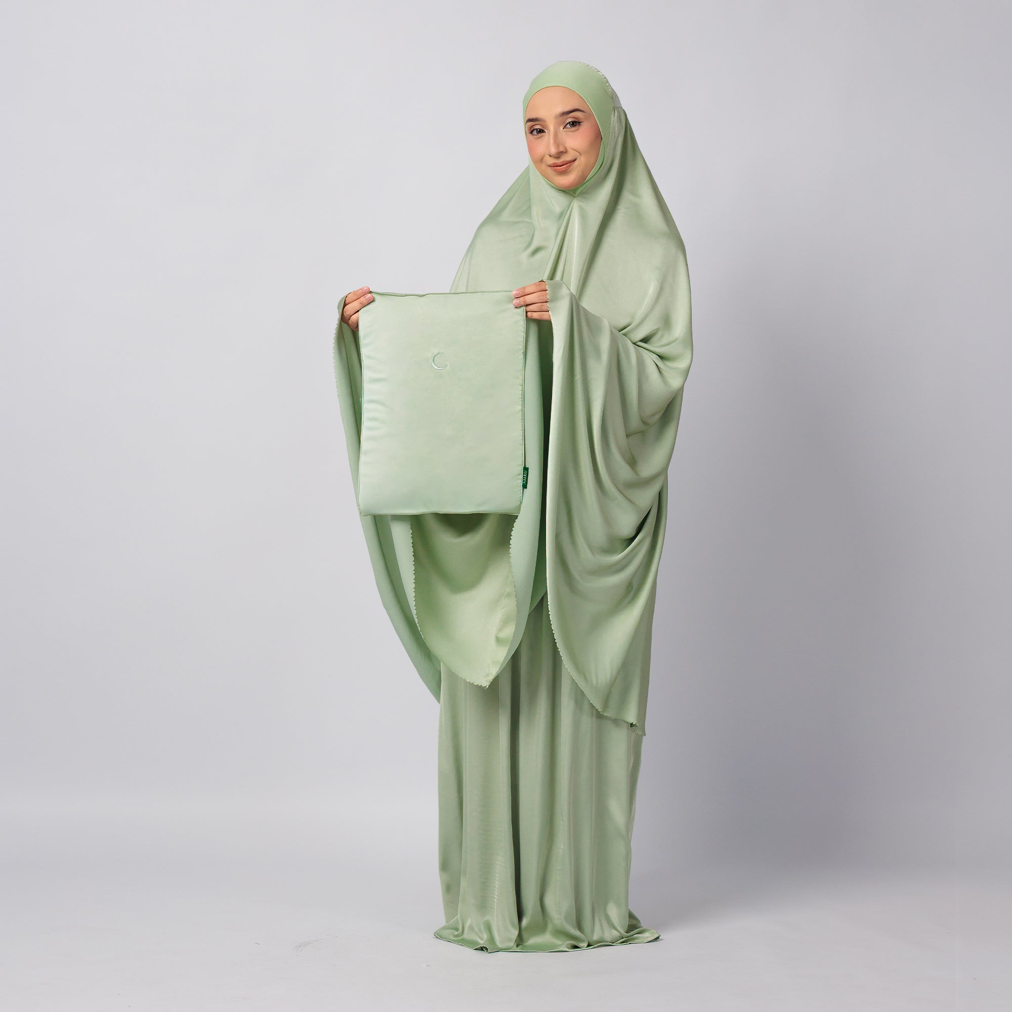 Naura Telekung Satin (With Travel Prayer Mat + Pouch Bag)
