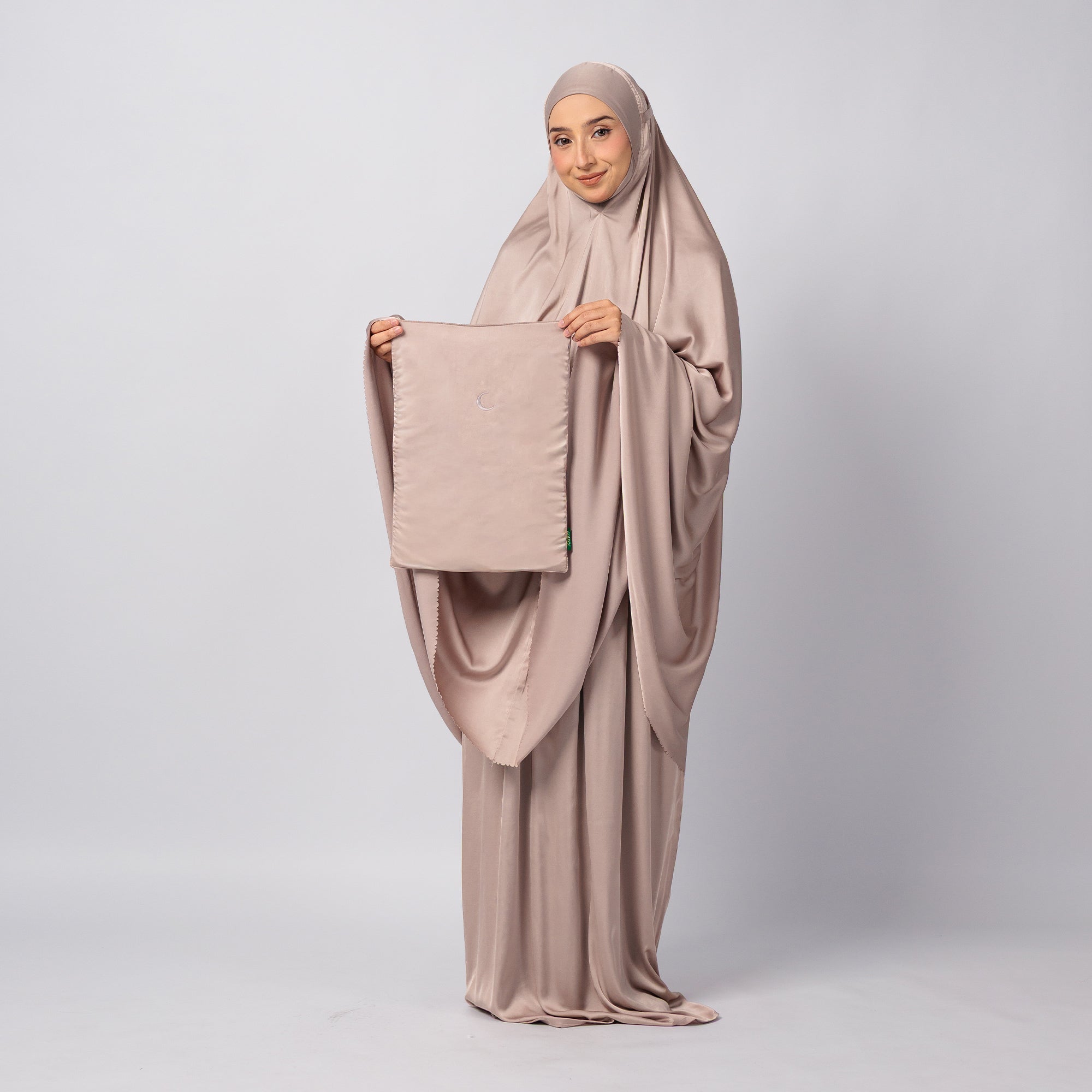 Naura Telekung Satin (With Travel Prayer Mat + Pouch Bag)