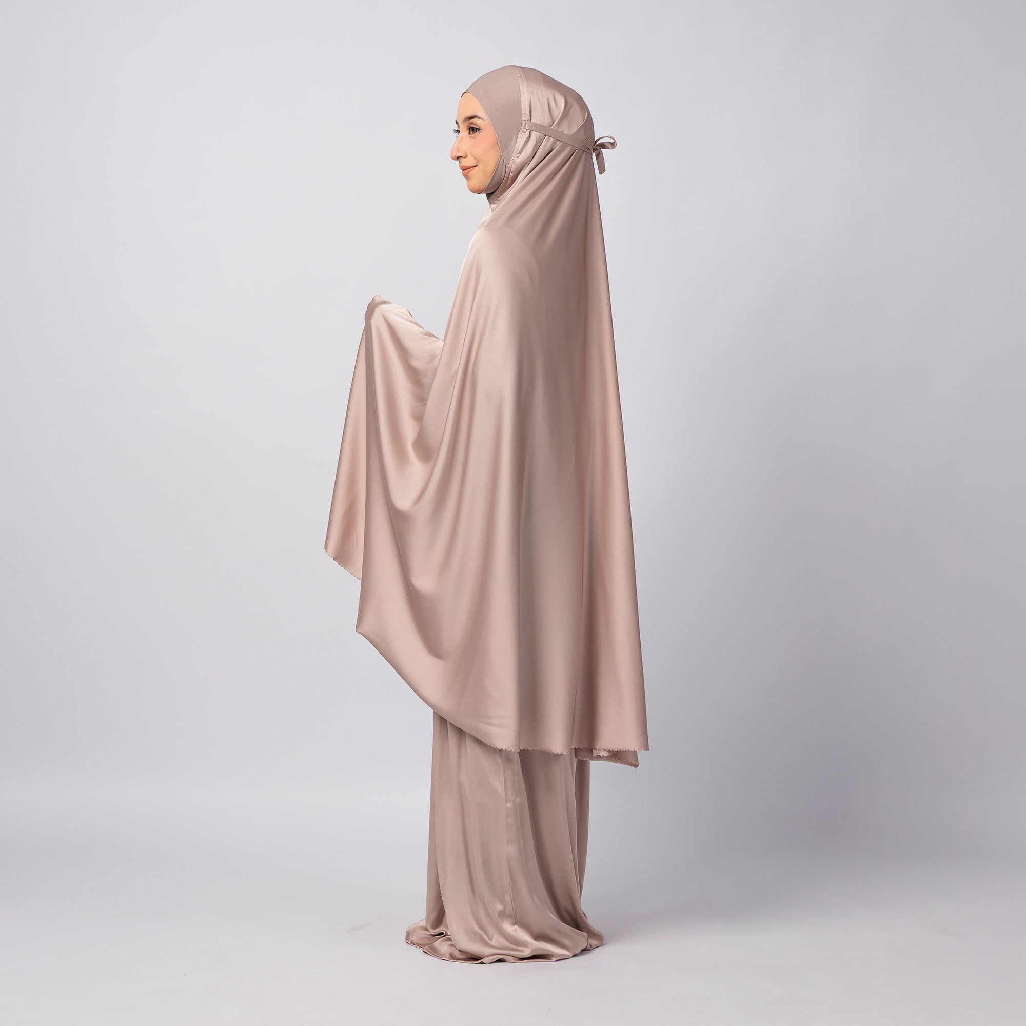 Naura Telekung Satin