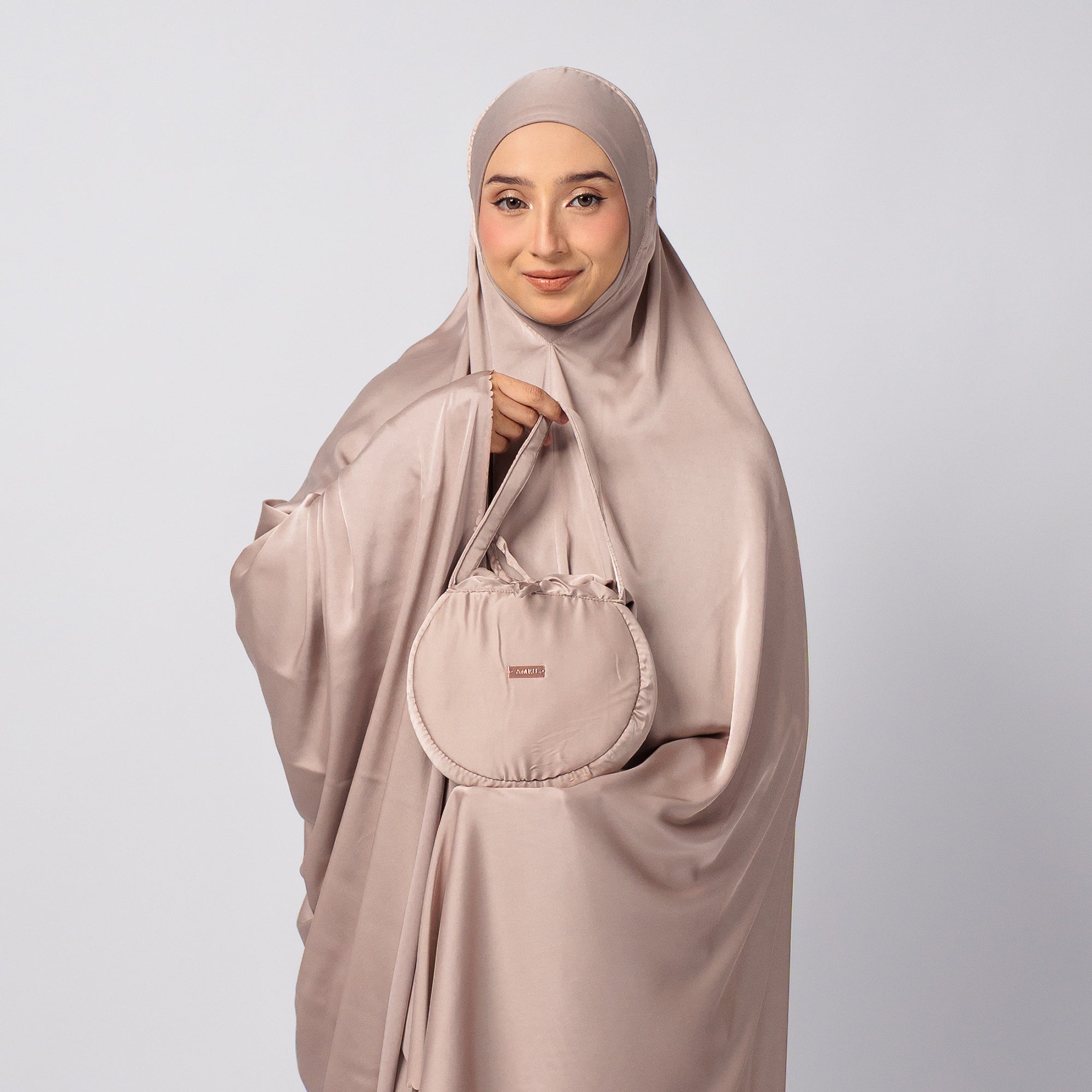 Naura Telekung Satin